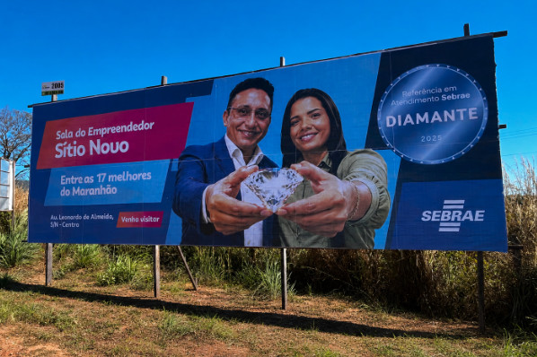 Sebrae celebra conquista histórica em Sítio Novo com outdoor na entrada da cidade